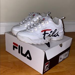 Size 9 Fila Disruptor Script